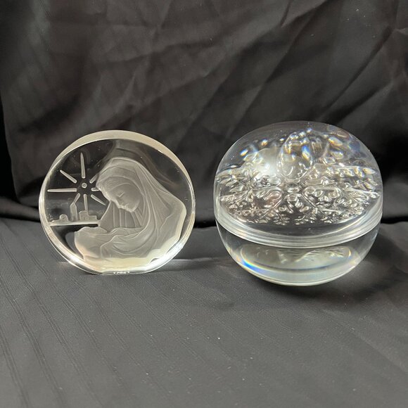 ROUND GLASS DESK PAPERWEIGHT 3 SET - Picture 2 of 15